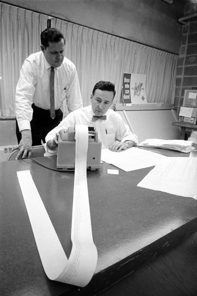 1961 - Volunteer accountants